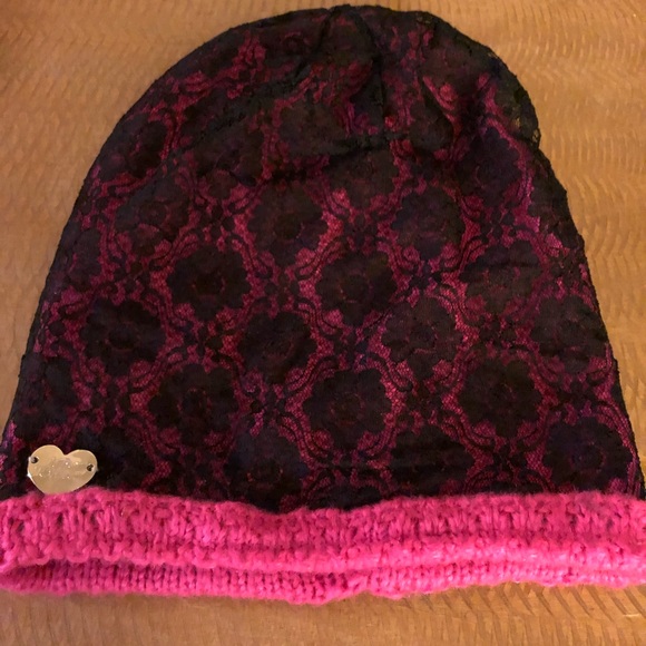 2 Betsey Johnson beanies 2/$20 - Picture 2 of 3